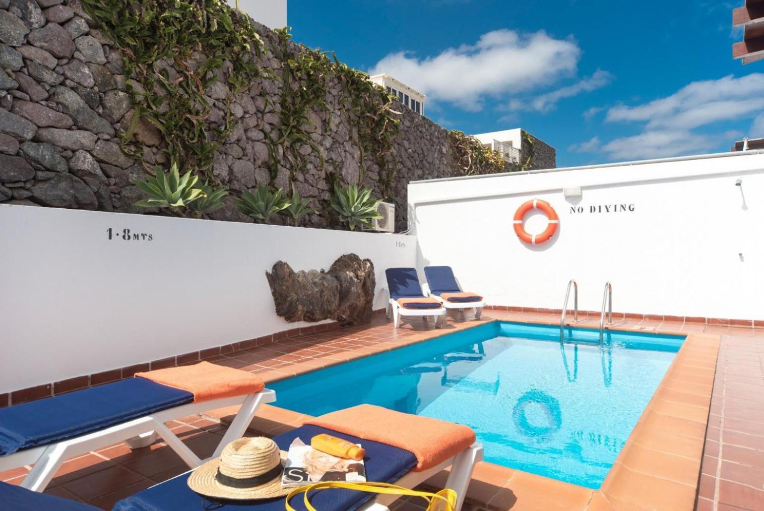 Villa Julianne 3 卡门港 外观 照片